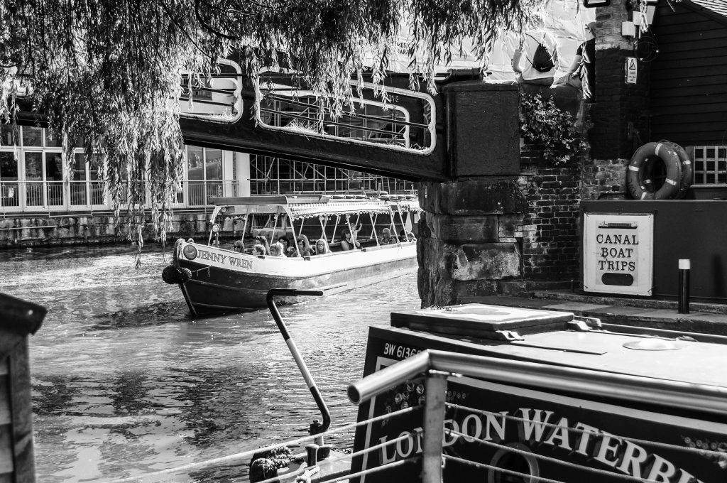 Regent Canal - Waterbus